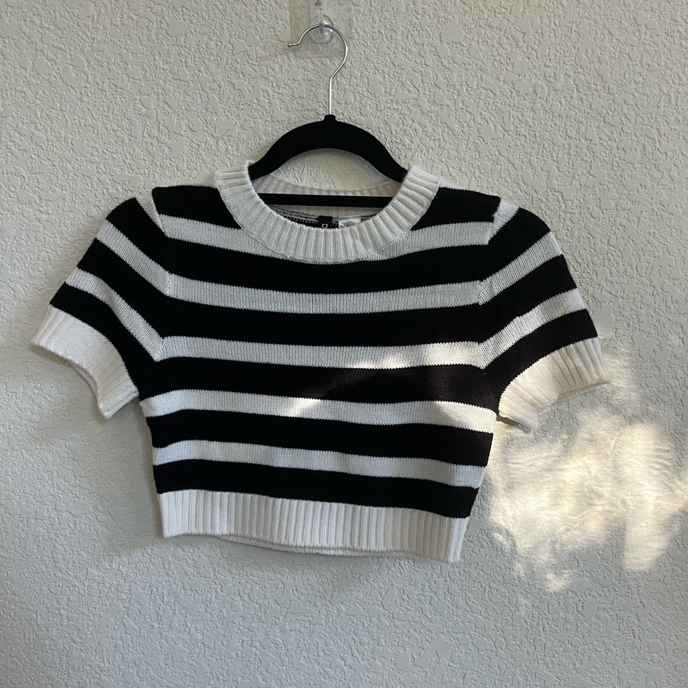 h&m cropped sweater